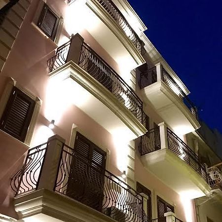 Palazzo Eliss Bed & Breakfast Margherita Di Savoia Exterior photo
