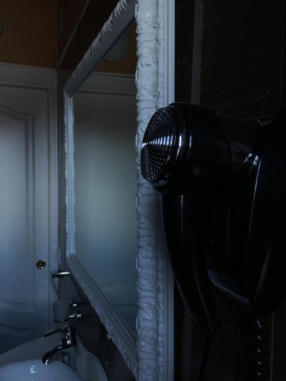 Palazzo Eliss Bed & Breakfast Margherita Di Savoia Room photo